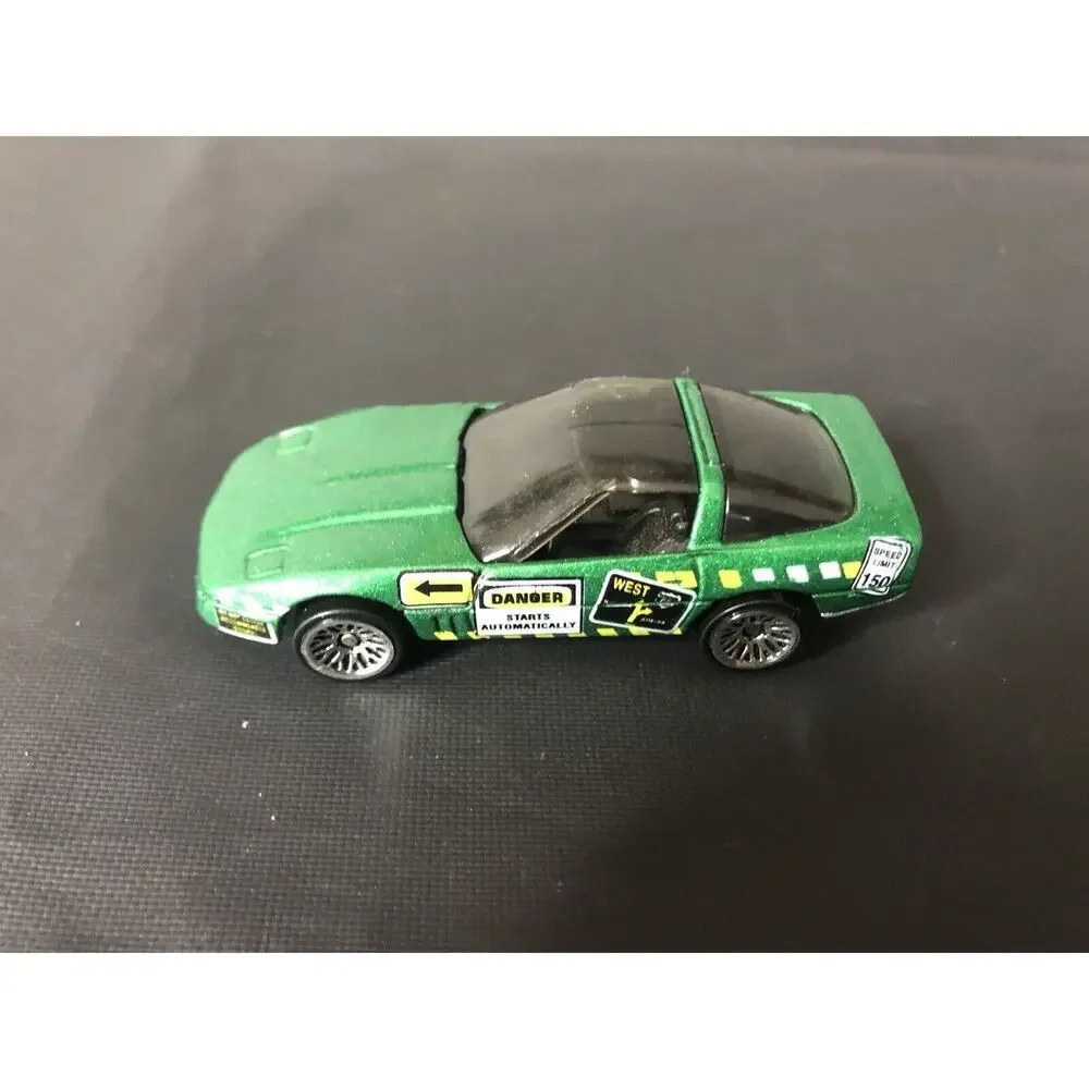 5 Vintage 1970’s-1982 Hot Wheels, 3-Corvettes, Porsche 911‎ And Stutz Blackhawk